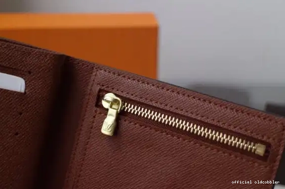 Official oldcobbler WALLET AMERIGO LOUIS VUITTON 0630